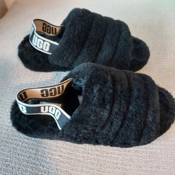 UGG Shoes - UGG Slippers Elastic Back Strap Sz-8